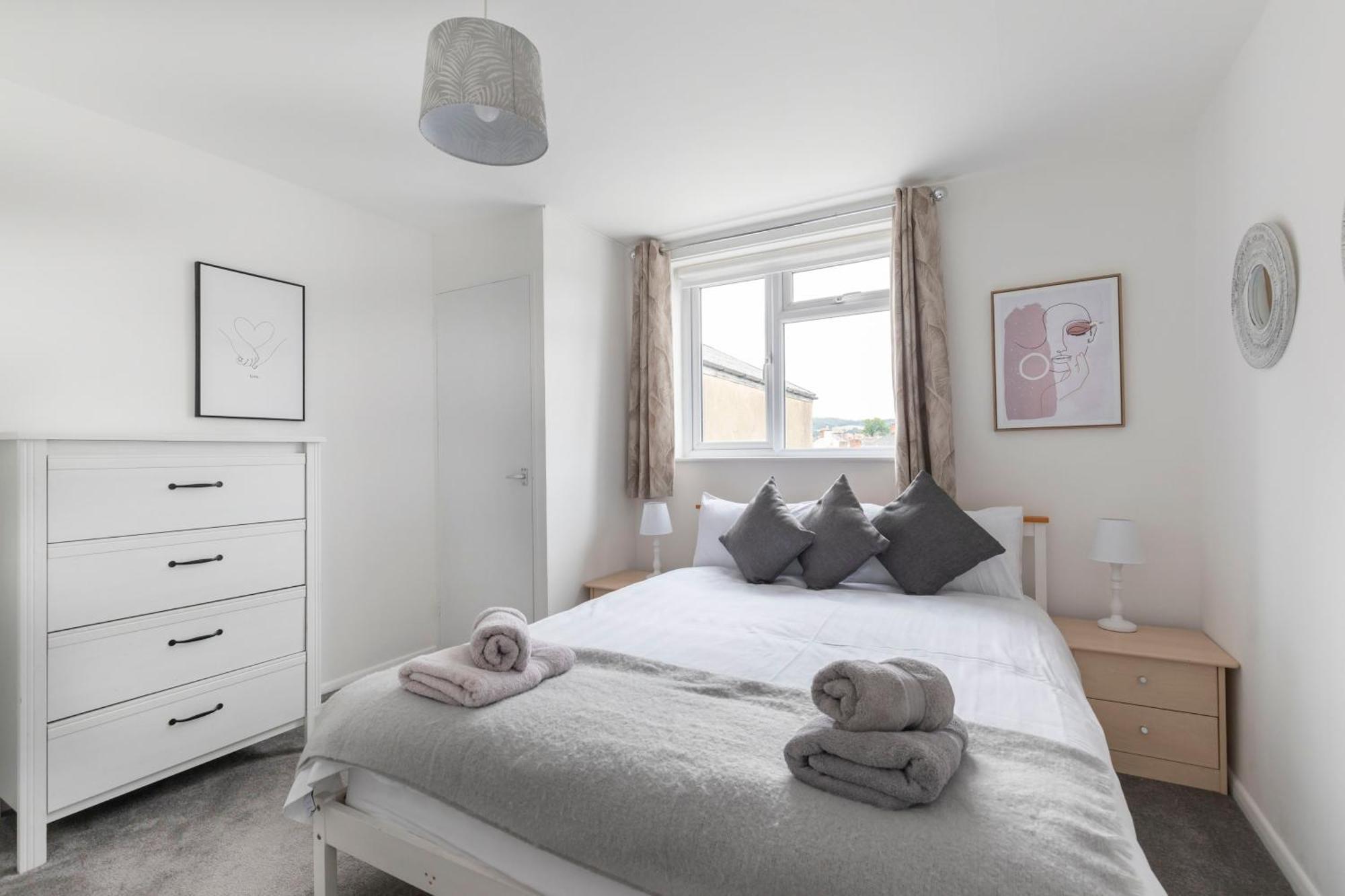 Fabulous, Vibrant, Town House, Central Bath Road Челтенхам Экстерьер фото