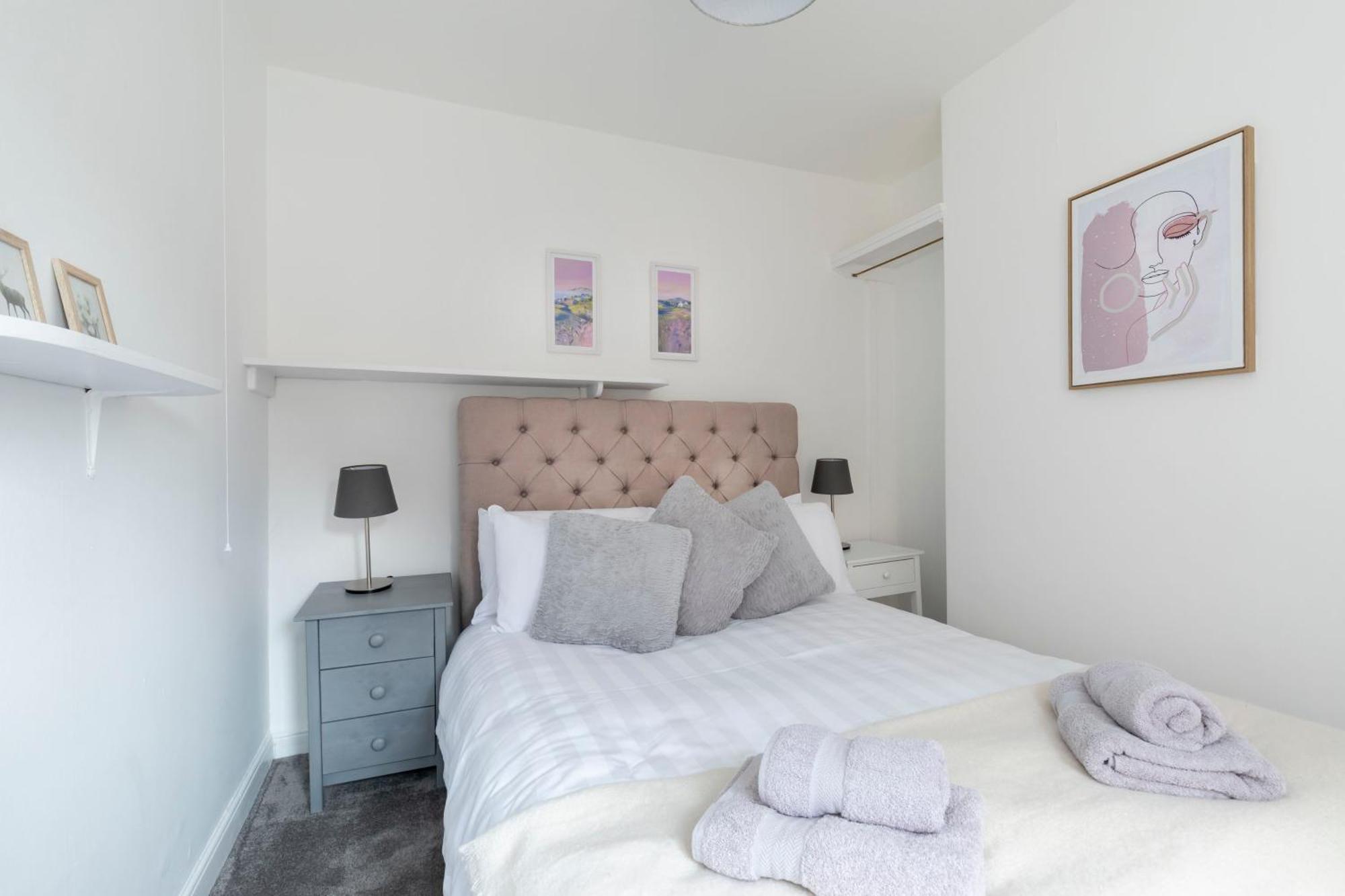 Fabulous, Vibrant, Town House, Central Bath Road Челтенхам Экстерьер фото