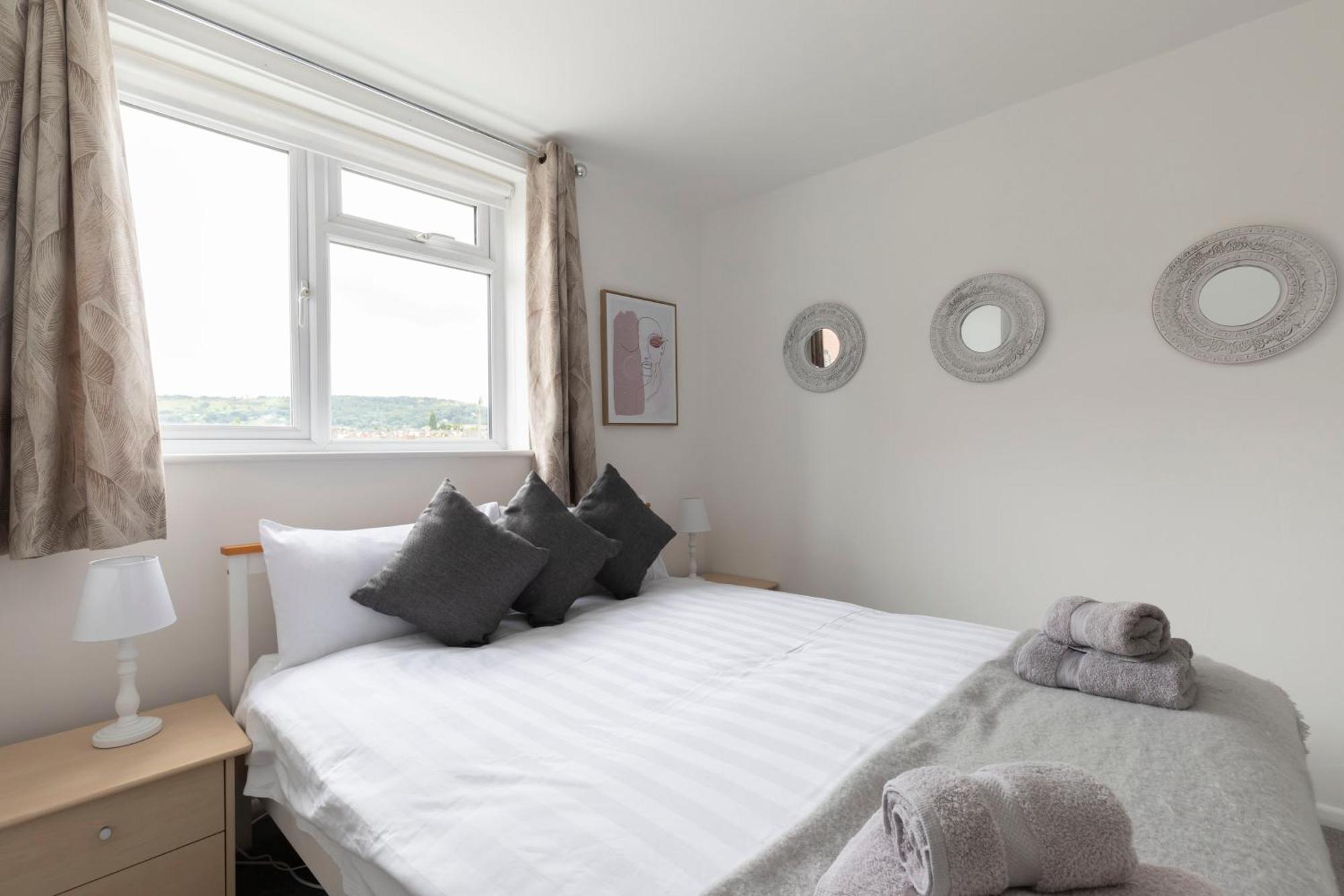 Fabulous, Vibrant, Town House, Central Bath Road Челтенхам Экстерьер фото